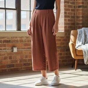 Halara Sz M Orange Cropped Wide Leg Casual Pants